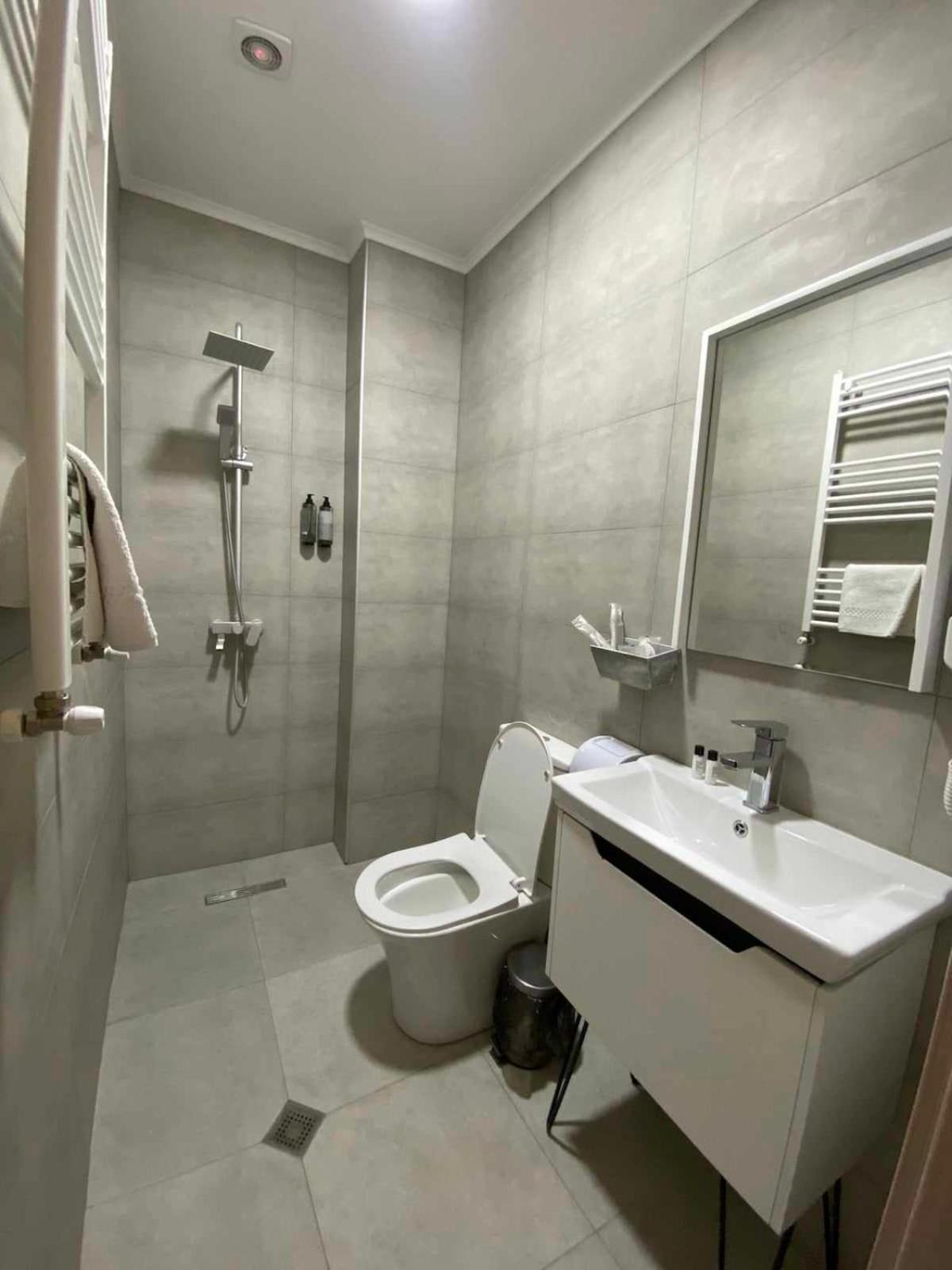 Hotel The Builder 124 Τυφλίδα Εξωτερικό φωτογραφία